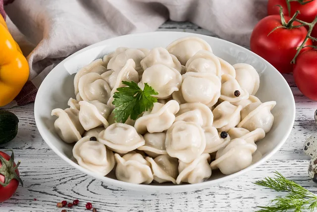 Dumpling / Pelmeni «Student» med svinekjøtt, 1kg