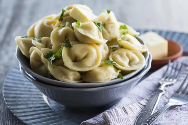 Dumplings / Pelmeni «Student» med storfekjøtt og lam, 1kg