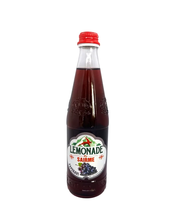 Kullsyreholdig lemonade Saperavi i glass Sairme, 0,5L